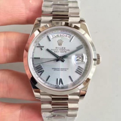 UK Stainless Steel 410L Replica Rolex Day-Date 40 228206 40MM Watches N Stainless Steel Ice Blue Quadrant Dial Swiss 3255